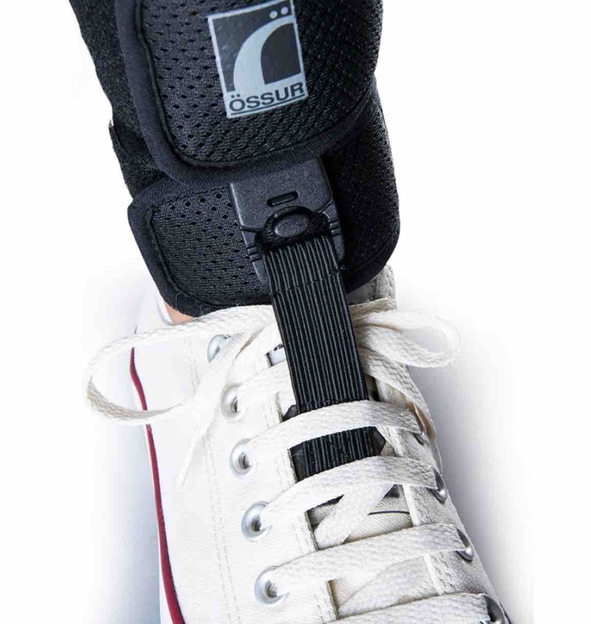 Össur Foot Up Klapvoetbrace Plastic Inlay Ingezoomd